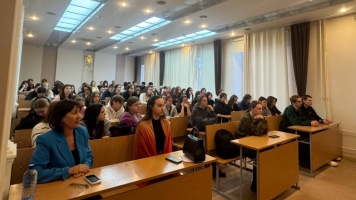 Состоялся семинар «Опыт международных практик студентов» с участием корпорации PENINSULA TOURS