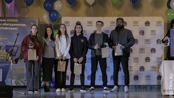 Ноутбук и смартфон за выбор профессии строителя: АСОНО подарила ценные призы первокурсникам НГАСУ (Сибстрин)