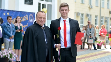 Наши выпускники – наша гордость! В Сибстрине вручили дипломы выпускникам 2022 года