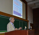 Профессор Валерий Яковлевич Рудяк