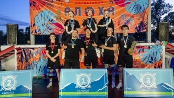 Чирлидеры Сибстрина блестяще выступили на соревнованиях в Хакасии 