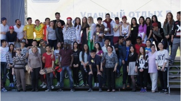 АБИТУРИЕНТУ 2024 В будущее с уверенностью с современной и востребованной профессией лингвиста!