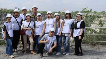 Технологическая практика студентов-дорожников НГАСУ (Сибстрин): четыре экскурсии на крупнейшие предприятия отрасли