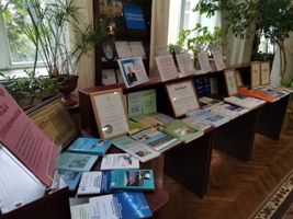 В НГАСУ (Сибстрин) открылась выставка научных работ, посвященная 70-летнему юбилею профессора Владимира Дегтярева