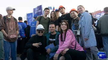 h3qUp6FB3nk