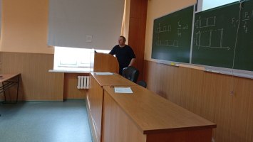 ИС провел научный семинар на тему «Исследование дробно-частотных резонансов при периодических импульсных воздействиях на конструкции»