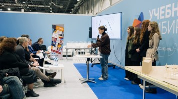 В ходе образовательного модуля «проБЛАГОустройство» состоялась защита проектов временной архитектуры для сквера им. А.А. Воловика в Новосибирске