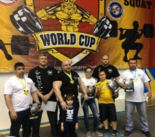 Сотрудница Сибстрина стала победительницей Кубка мира по пауэрлифтингу