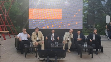 Организованный НГАСУ (Сибстрин) и ИК МАСС круглый стол стал одним из центральных событий крупного московского форума