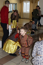 ЦВВР и Профком студентов организовали новогодний праздник для нуждающихся детей