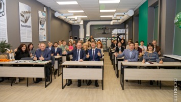 Студенты НГАСУ (Сибстрин) получили современную оборудованную аудиторию-лабораторию  благодаря компании «ВЕЗА»