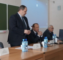 В НГАСУ (Сибстрин) состоялся круглый стол по вопросам подготовки кадров для строительной отрасли и доступности энергетической инфраструктуры в крупных городах