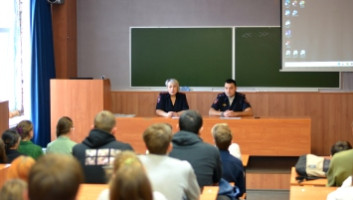 Для студентов НГАСУ (Сибстрин) проведена лекция-беседа по профилактике антиобщественного поведения