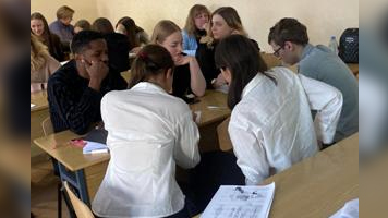 НГАСУ (Сибстрин) стал участником I Межвузовской дискуссионной площадке на французском языке