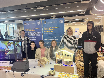 image-11-12-23-11-44-13