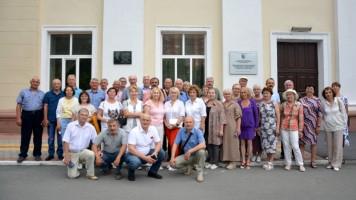 В родном Сибстрине встретились выпускники специальности ПГС, окончившие вуз 45 лет назад