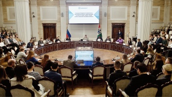 Студенты НГАСУ (Сибстрин) – участники совещания Молодежного правительства Новосибирской области