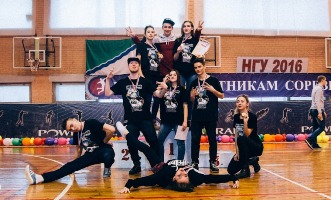 Хип-хоп команда «Bizz Up Crew» выиграла Кубок Сибири по спортивной и оздоровительной аэробике
