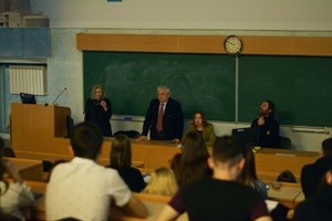 Известный итальянский архитектор Элизабетта Фаббри прочитала лекцию студентам Сибстрина