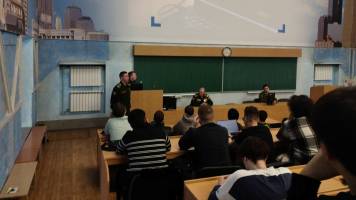 Представители Минобороны РФ рассказали студентам о службе в войсках беспилотных систем