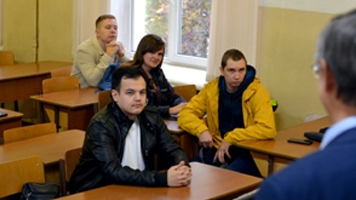 Поздравляем аспирантов НГАСУ (Сибстрин) с началом учебного года!