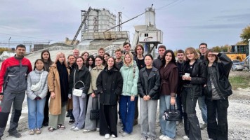 Студенты НГАСУ (Сибстрин) посетили производственную площадку «Сибирского бетона»