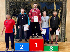 Студент Сибстрина Диан Качарава занял первое место по греко-римской борьбе в 45-ой Универсиаде вузов