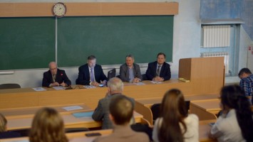 В НГАСУ (Сибстрин) прошла всероссийская конференция, посвященная 100-летию со дня рождения основоположника школы деревянных конструкций в Сибири П.А. Дмитриева